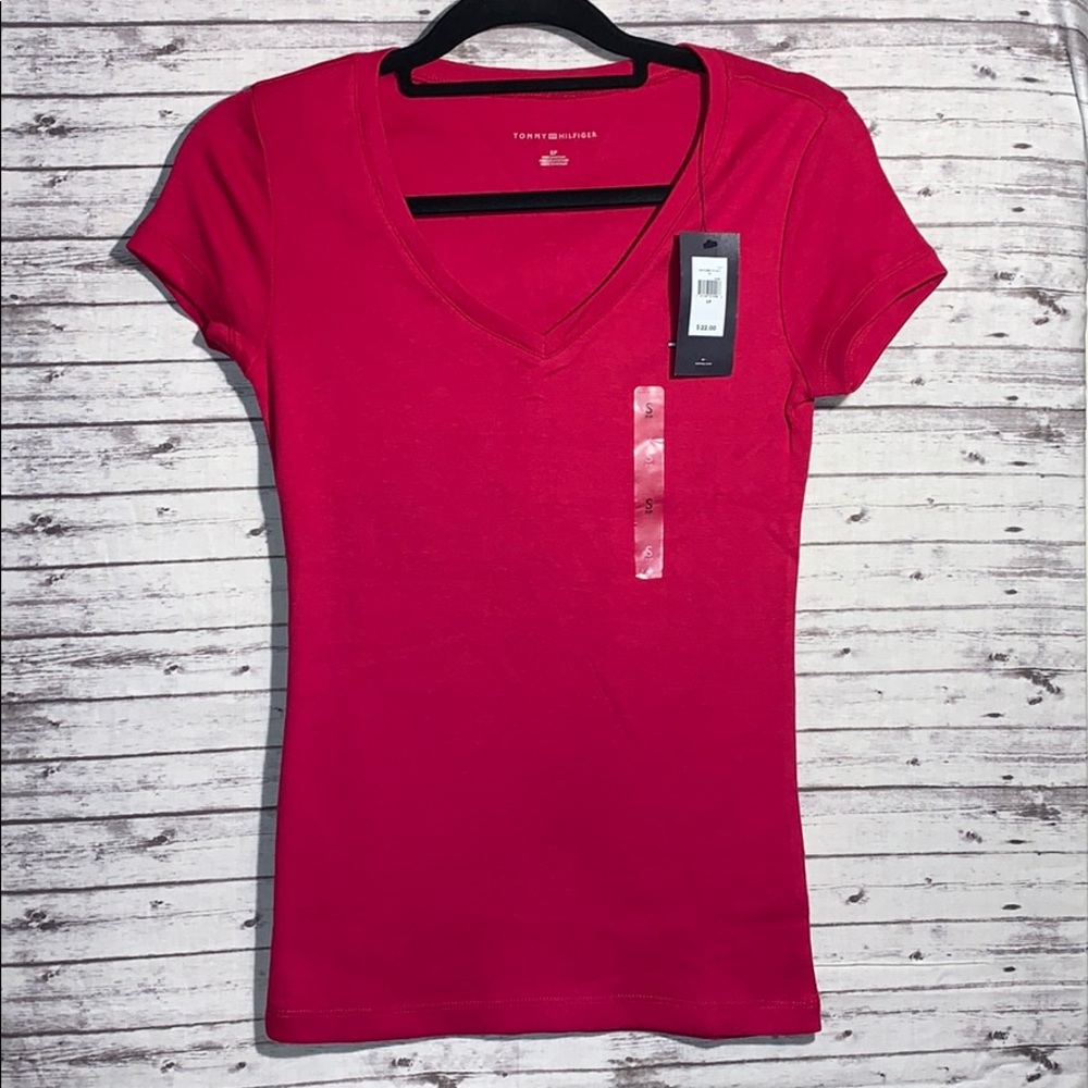🔥3/$25 Tommy Hilfiger small tee